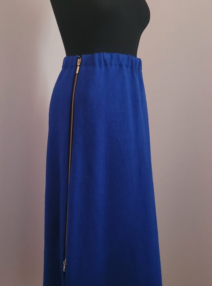 Kootud seelik siidvoodril, tellimisel